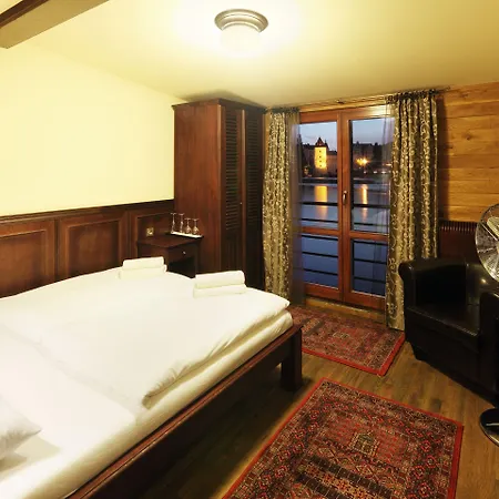 قارب ماتيلدا 4* براغ