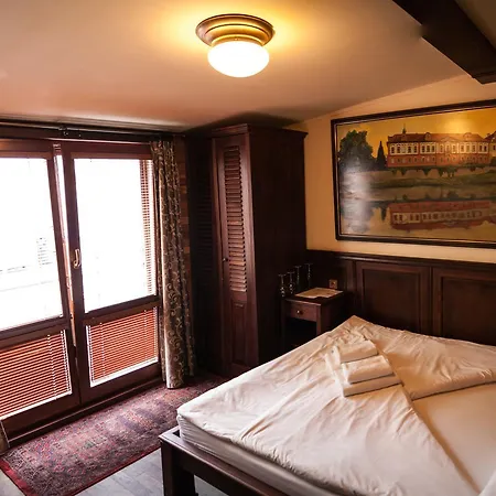 Boat Matylda Ботель