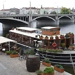 Hotel en barco Boat Matylda