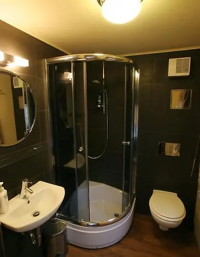 بوتيل قارب ماتيلدا 4*